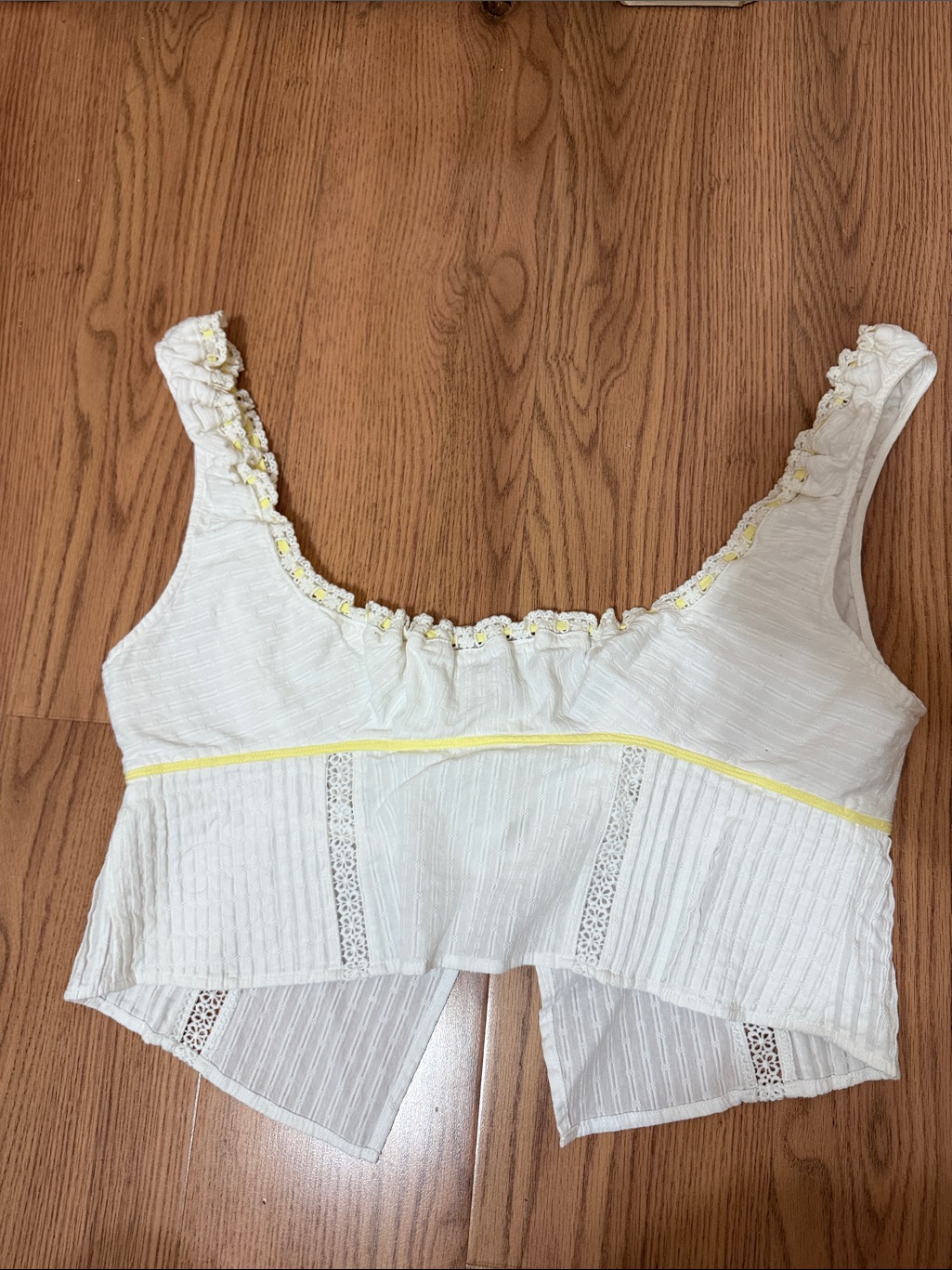 White Crop Top With Yellow Trim And Lace Accents — image 3 of 4